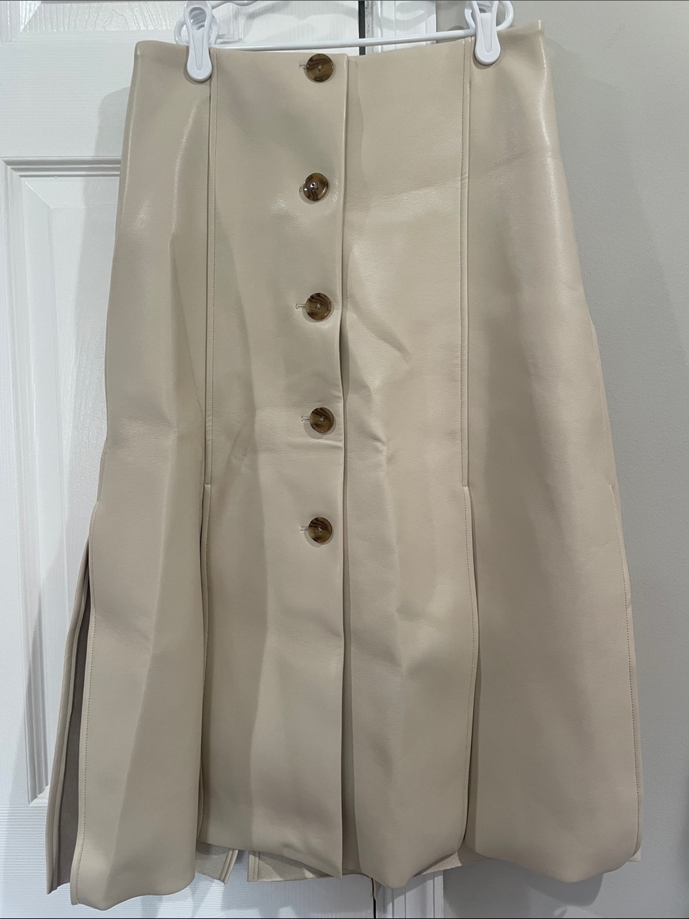 Banana Republic Women’s Cream Button-Front A-Line Skirt NWT! Size 6